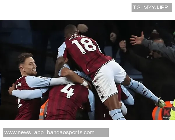 维纳尔杜姆轻松突破防线巧妙破门助球队逆转局势 维纳尔杜姆轻松突破防线巧妙破门助球队逆转局势